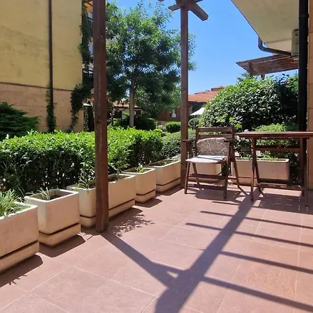 Garden Of Eden - * スヴェティ・ヴラス